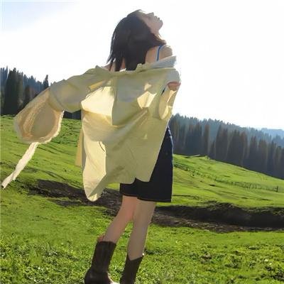 湖畔春晓